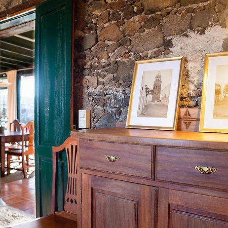 Casa "Entre Vinedos" En Masdache Villa Tías Buitenkant foto