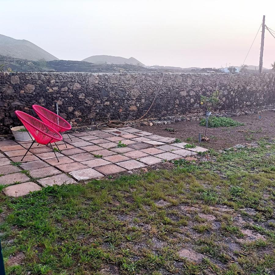 Casa "Entre Vinedos" En Masdache Villa Tías Buitenkant foto