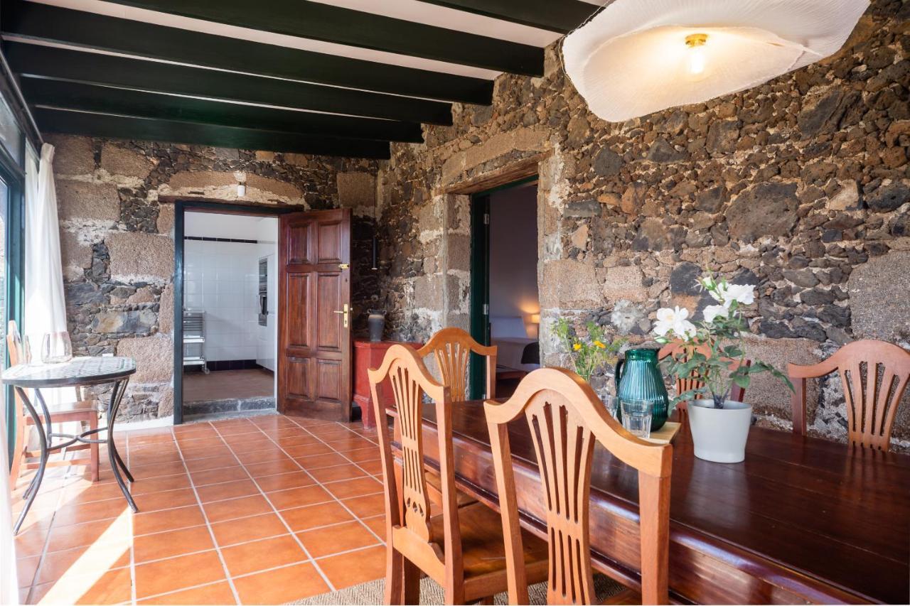 Casa "Entre Vinedos" En Masdache Villa Tías Buitenkant foto