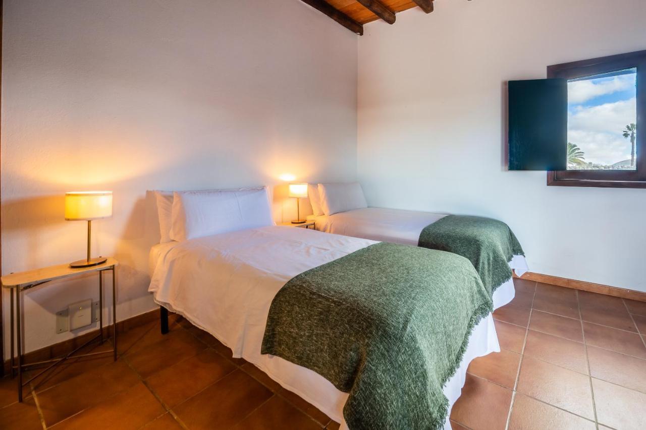 Casa "Entre Vinedos" En Masdache Villa Tías Buitenkant foto