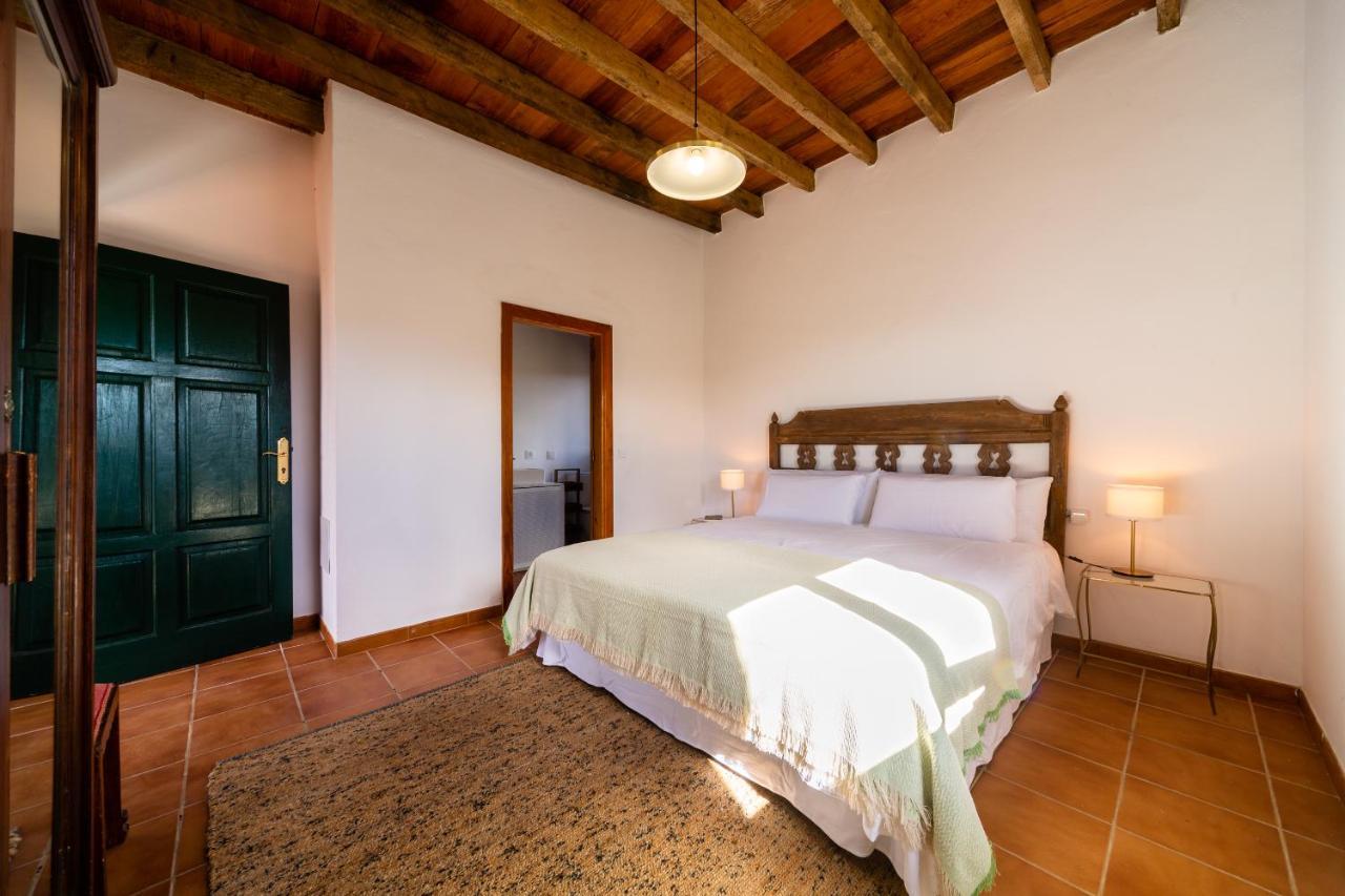 Casa "Entre Vinedos" En Masdache Villa Tías Buitenkant foto